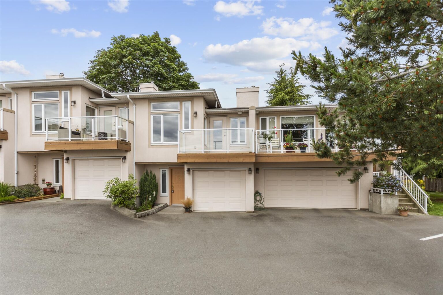 Picture Idea: Ladysmith Ocean View Townhome