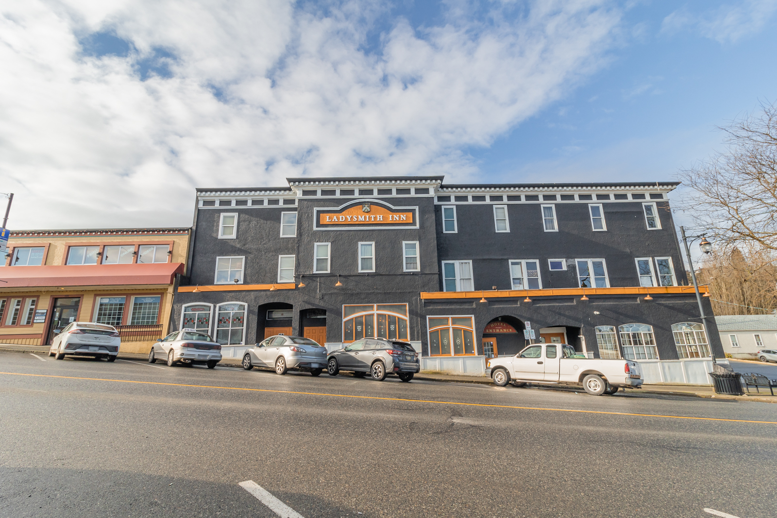 Commercial Real Estate Commercial Real Estate on Vancouver Island